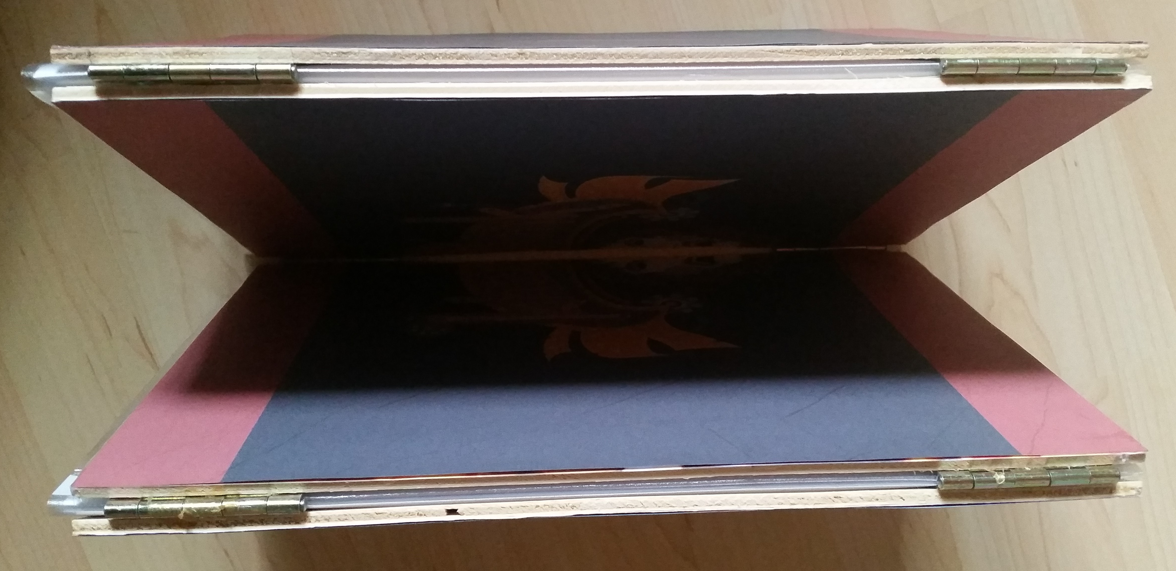 Écran Ichorpunk, tranche